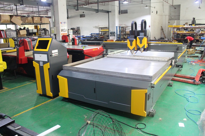 鋁板雕刻機圓刀和平刀有什么不同