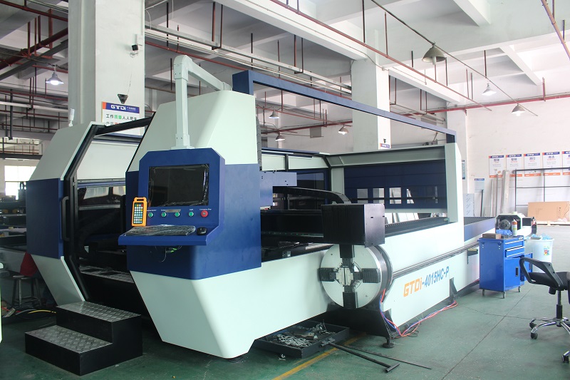 光纖激光切割機(jī)價(jià)格多少錢(qián)?