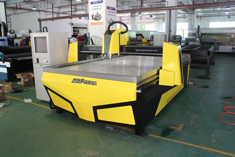 保證鋁板雕刻機(jī)零件加工尺寸精度的方法